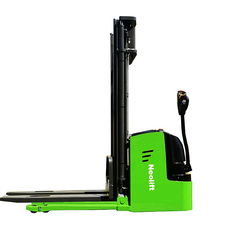 What is an electric pallet stacker and how to use it?