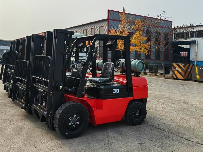 4 units of NEOlift LPG forklifts will be sent to customer soon.