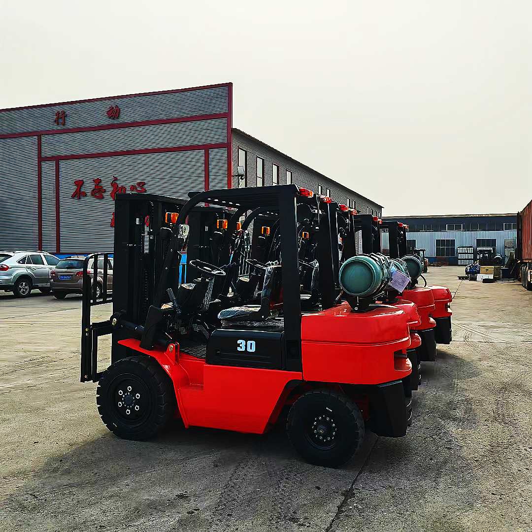 LPG and gasoline forklift