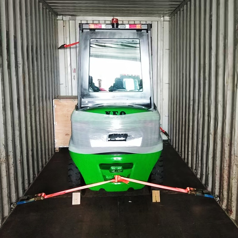 NEOlift Ships High-Performance Diesel Forklifts to Romania, Strengthening Partnership with Local Distributor