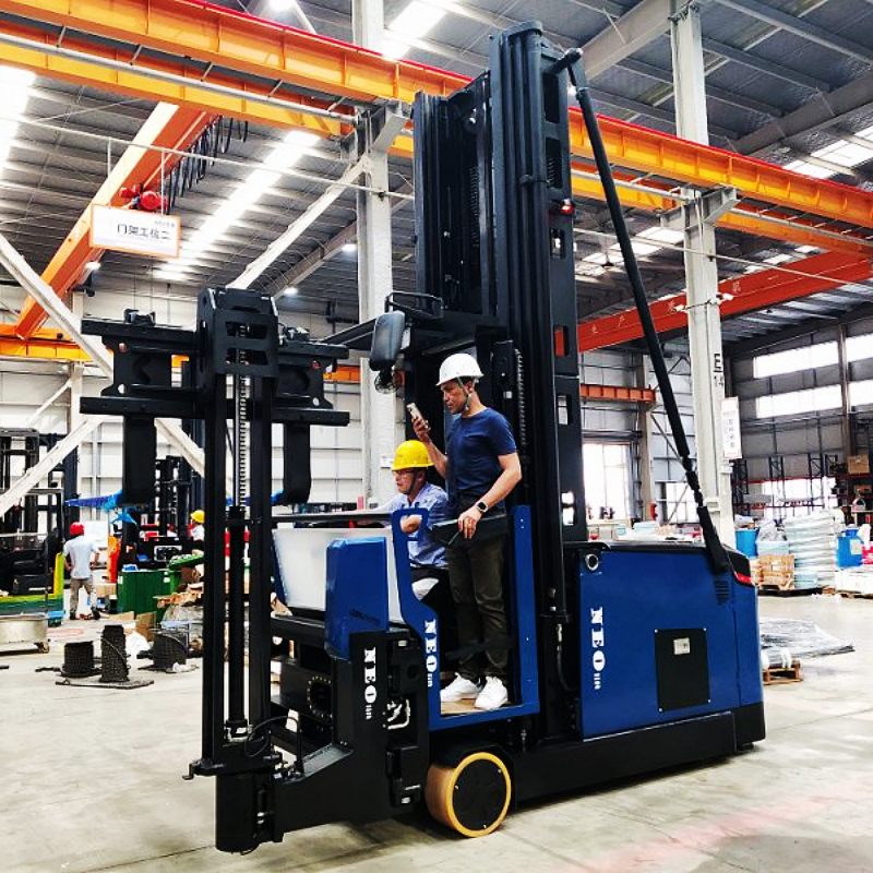 Innovative Lithium-Powered VNA Forklifts Delivered to Leading Middle East Logistics Company